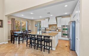 Nature Meets Luxury in this San Marcos Ocean-View Getaway - San Marcos, California