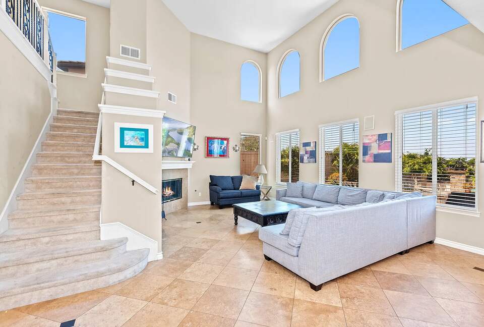 Nature Meets Luxury in this San Marcos Ocean-View Getaway - San Marcos, California