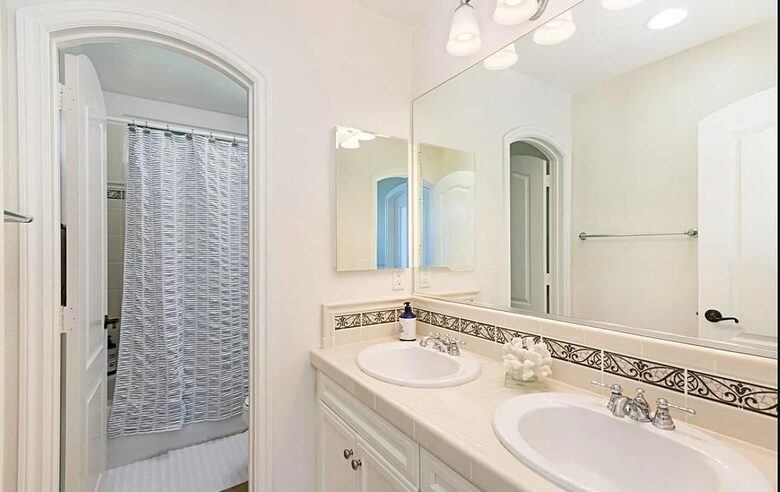 Nature Meets Luxury in this San Marcos Ocean-View Getaway - San Marcos, California