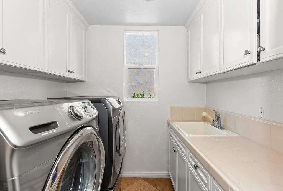 Nature Meets Luxury in this San Marcos Ocean-View Getaway - San Marcos, California