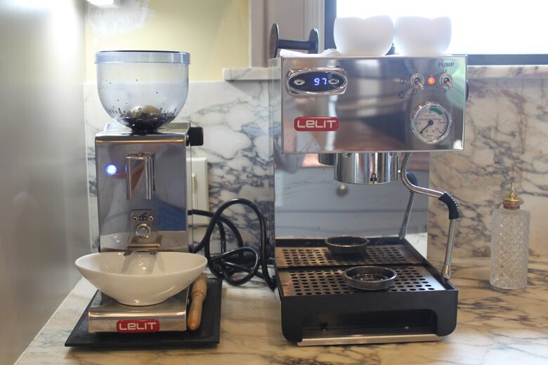 Artful Architecture Overlooking the San Francisco Bay - Tiburon, California