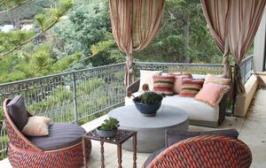 Artful Architecture Overlooking the San Francisco Bay - Tiburon, California