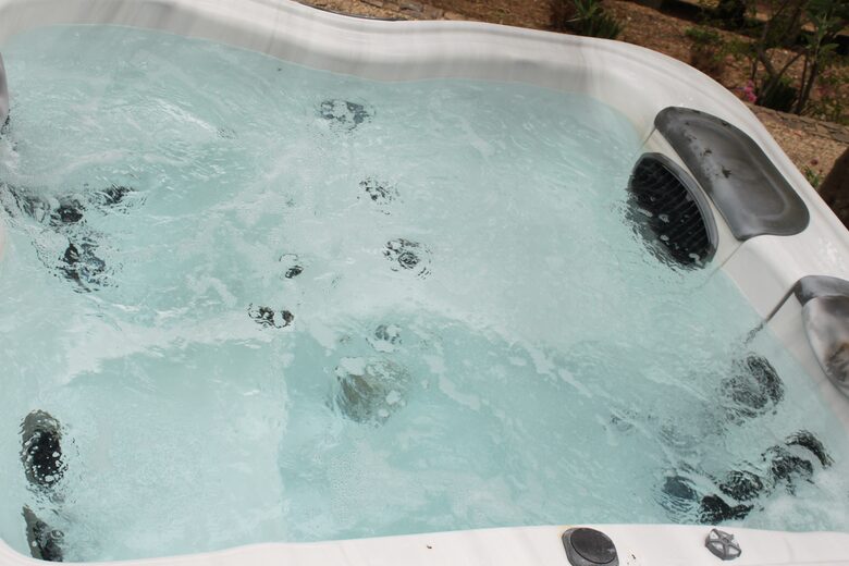 Artful Architecture Overlooking the San Francisco Bay - Tiburon, California