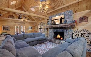 Arizona Mountain Retreat | Main House & Guest Cabin on 4+ Acres - Payson, Arizona