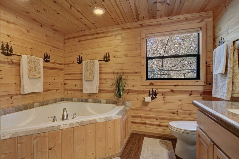 Arizona Mountain Retreat | Main House & Guest Cabin on 4+ Acres - Payson, Arizona