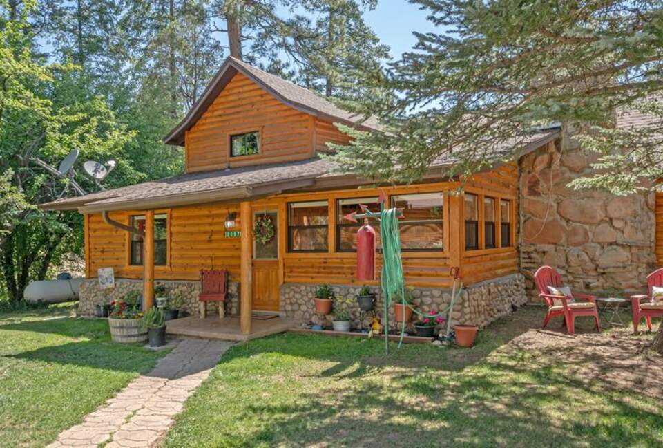 Arizona Mountain Retreat | Main House & Guest Cabin on 4+ Acres - Payson, Arizona