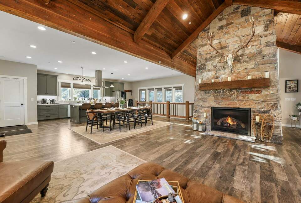 High Country Hideaway | Cozy Retreat with Panoramic Views - Coalville, Utah