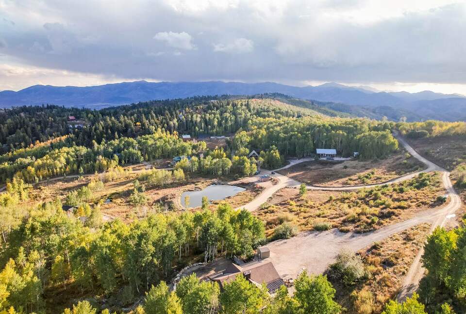 High Country Hideaway | Cozy Retreat with Panoramic Views - Coalville, Utah