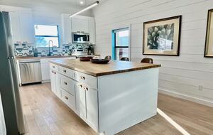 Hilltop Haven in Burton | Two Homes on 11 Acres - Burton, Texas