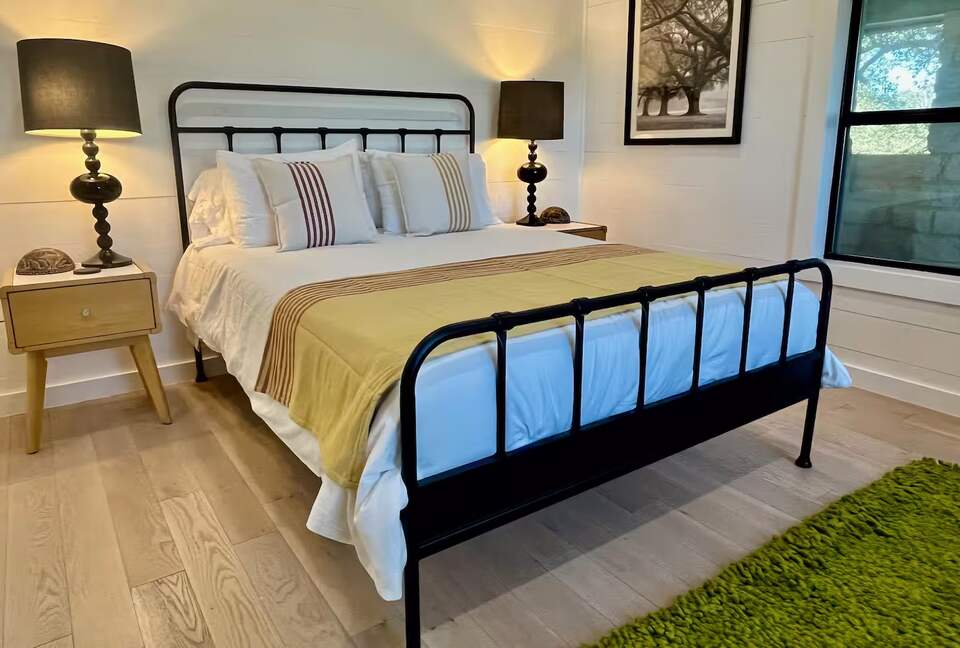 Hilltop Haven in Burton | Two Homes on 11 Acres - Burton, Texas