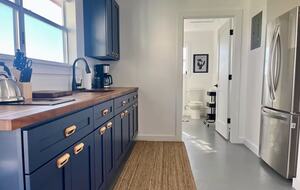 Hilltop Haven in Burton | Two Homes on 11 Acres - Burton, Texas