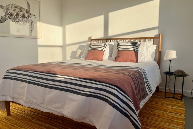 Hilltop Haven in Burton | Two Homes on 11 Acres - Burton, Texas