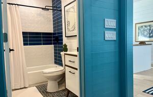 Hilltop Haven in Burton | Two Homes on 11 Acres - Burton, Texas