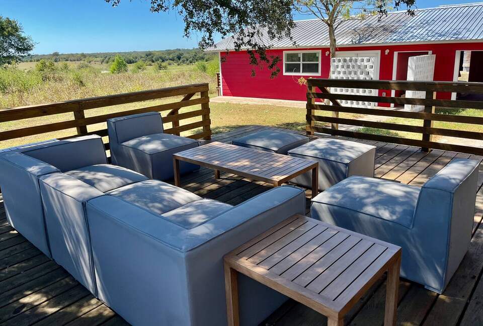 Hilltop Haven in Burton | Two Homes on 11 Acres - Burton, Texas