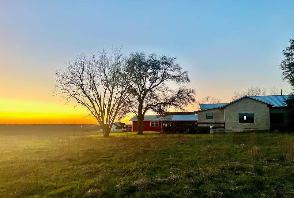 Hilltop Haven in Burton | Two Homes on 11 Acres - Burton, Texas
