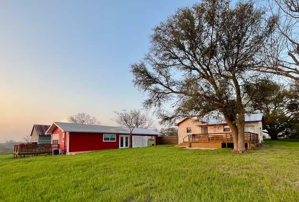 Hilltop Haven in Burton | Two Homes on 11 Acres - Burton, Texas