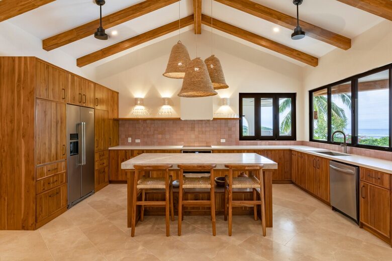 Pura Vida Hilltop Sanctuary - Garza, Costa Rica