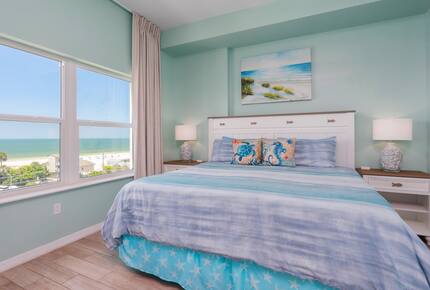 Gulf View Coastal Retreat in Madeira Beach - Madeira Beach, Florida