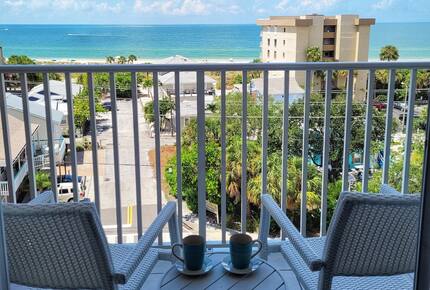 Gulf View Coastal Retreat in Madeira Beach - Madeira Beach, Florida
