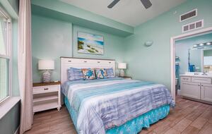 Gulf View Coastal Retreat in Madeira Beach - Madeira Beach, Florida