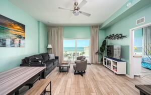 Gulf View Coastal Retreat in Madeira Beach - Madeira Beach, Florida