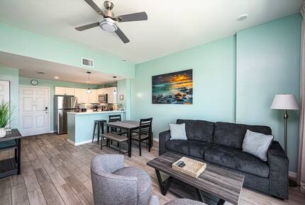 Gulf View Coastal Retreat in Madeira Beach - Madeira Beach, Florida