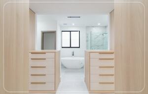 Luxury Grove Getaway – Designer Interiors & Tropical Vibes - Miami, Florida