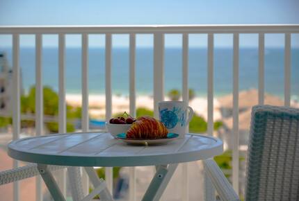 Gulf View Coastal Retreat in Madeira Beach - Madeira Beach, Florida