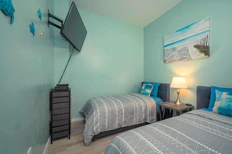 Gulf View Coastal Retreat in Madeira Beach - Madeira Beach, Florida