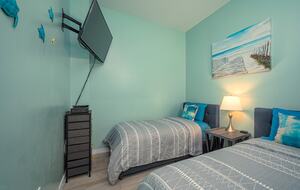 Gulf View Coastal Retreat in Madeira Beach - Madeira Beach, Florida