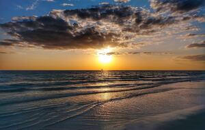 Gulf View Coastal Retreat in Madeira Beach - Madeira Beach, Florida