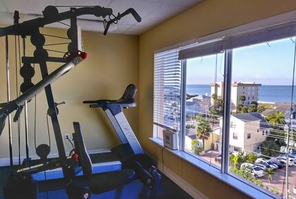 Gulf View Coastal Retreat in Madeira Beach - Madeira Beach, Florida
