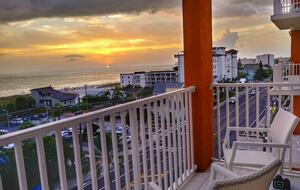 Gulf View Coastal Retreat in Madeira Beach - Madeira Beach, Florida
