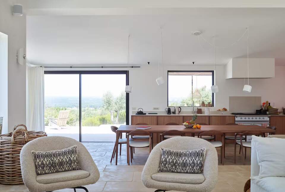 Elegant Hideaway in the Heart of Arrábida Nature Park - Azeitao, Portugal