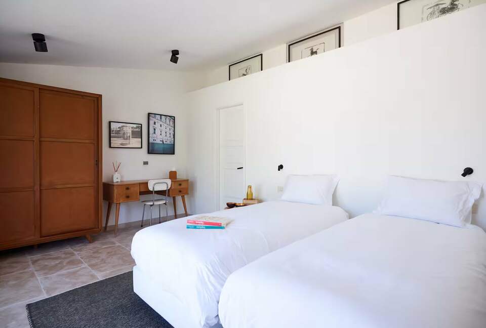 Elegant Hideaway in the Heart of Arrábida Nature Park - Azeitao, Portugal