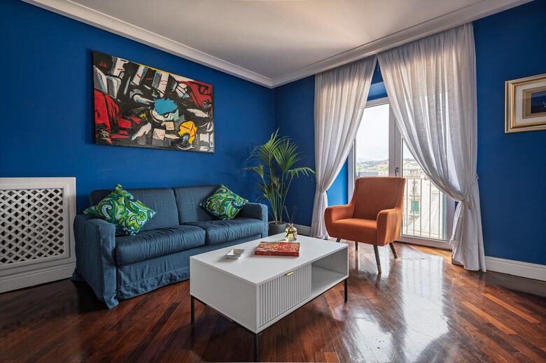 Elegant City Apartment in the Heart of Naples - Naples, Italy
