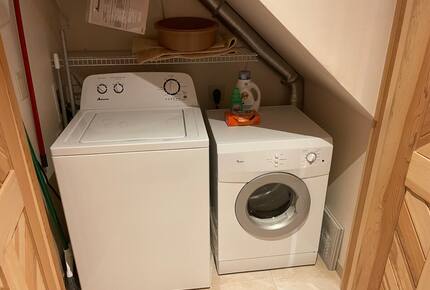 Riverside Retreat | Luxury Townhouse Steps from Aspen Gondola - Aspen, Colorado