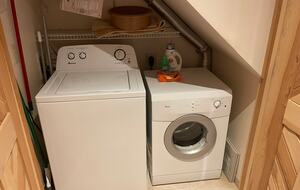 Riverside Retreat | Luxury Townhouse Steps from Aspen Gondola - Aspen, Colorado