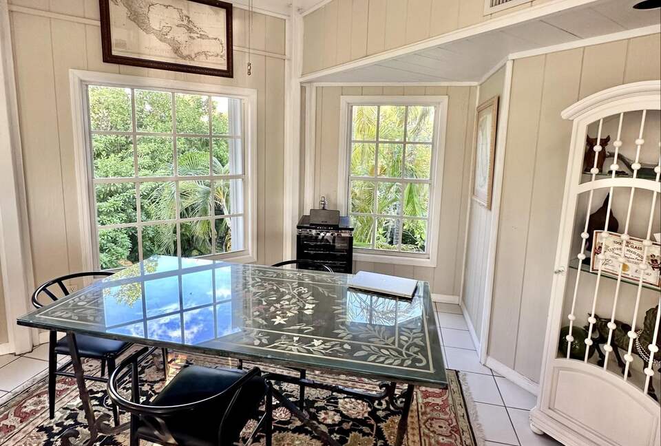 Sunlit Island Hideaway with Waterfront Views - Sugarloaf Key, Florida