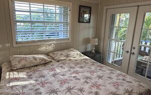 Sunlit Island Hideaway with Waterfront Views - Sugarloaf Key, Florida