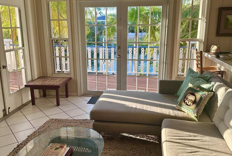 Sunlit Island Hideaway with Waterfront Views - Sugarloaf Key, Florida