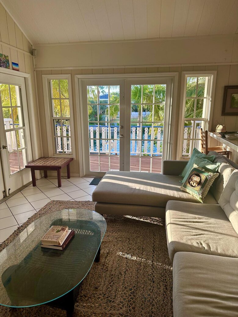 Sunlit Island Hideaway with Waterfront Views - Sugarloaf Key, Florida