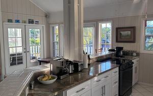 Sunlit Island Hideaway with Waterfront Views - Sugarloaf Key, Florida