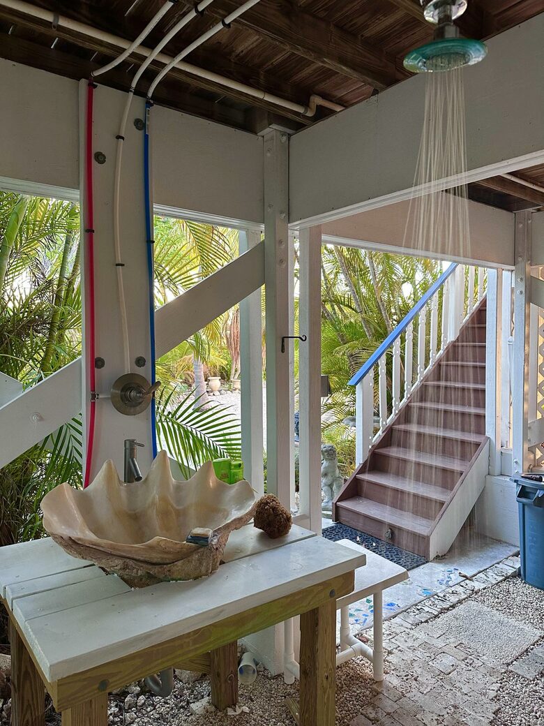 Sunlit Island Hideaway with Waterfront Views - Sugarloaf Key, Florida