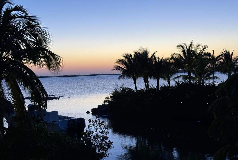 Sunlit Island Hideaway with Waterfront Views - Sugarloaf Key, Florida
