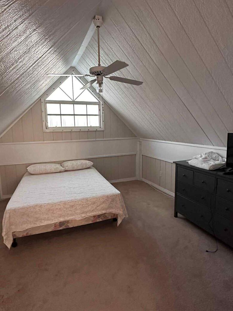 Sunlit Island Hideaway with Waterfront Views - Sugarloaf Key, Florida