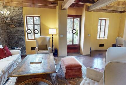 Blue Rock Vineyard | Timeless Wine Country Elegance - Cloverdale, California