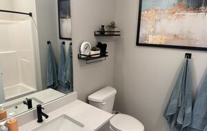 Modern Comfort in the Heart of South Jordan - South Jordan, Utah