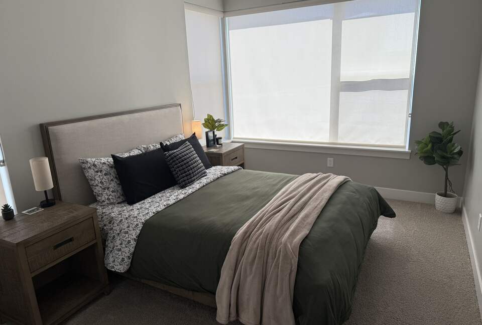 Modern Comfort in the Heart of South Jordan - South Jordan, Utah