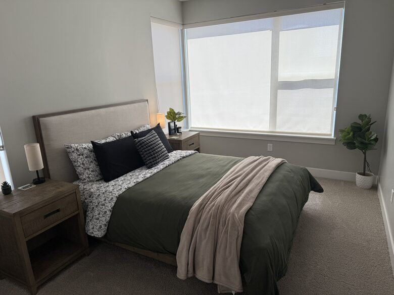 Modern Comfort in the Heart of South Jordan - South Jordan, Utah